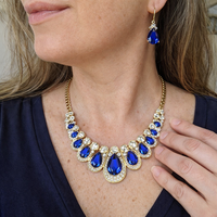Maevina Sapphires Jewelry Set