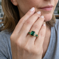 Exquisite Emerald Ring