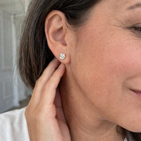 Larmes de Lune Stone Stud Earrings