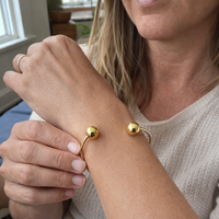 Glow Minimalist Choker and Bracelet Set