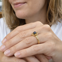 Vionne Saphirae Ring
