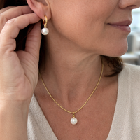 Golden Grace Pearl Jewelry Set