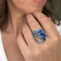 Antique Golden Ocean Wave Ring