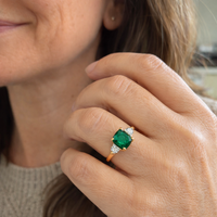 Vintage Green Stone Ring