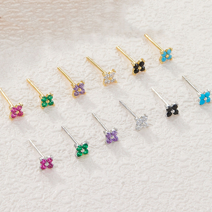 Dainty Flower Stud Earrings
