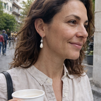 Shimmering Pearl Drop Earrings