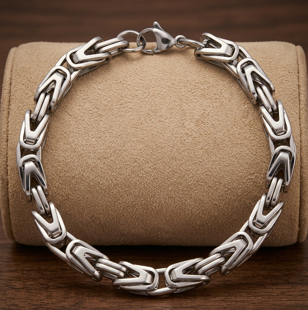 Lucian Crown Link Bracelet