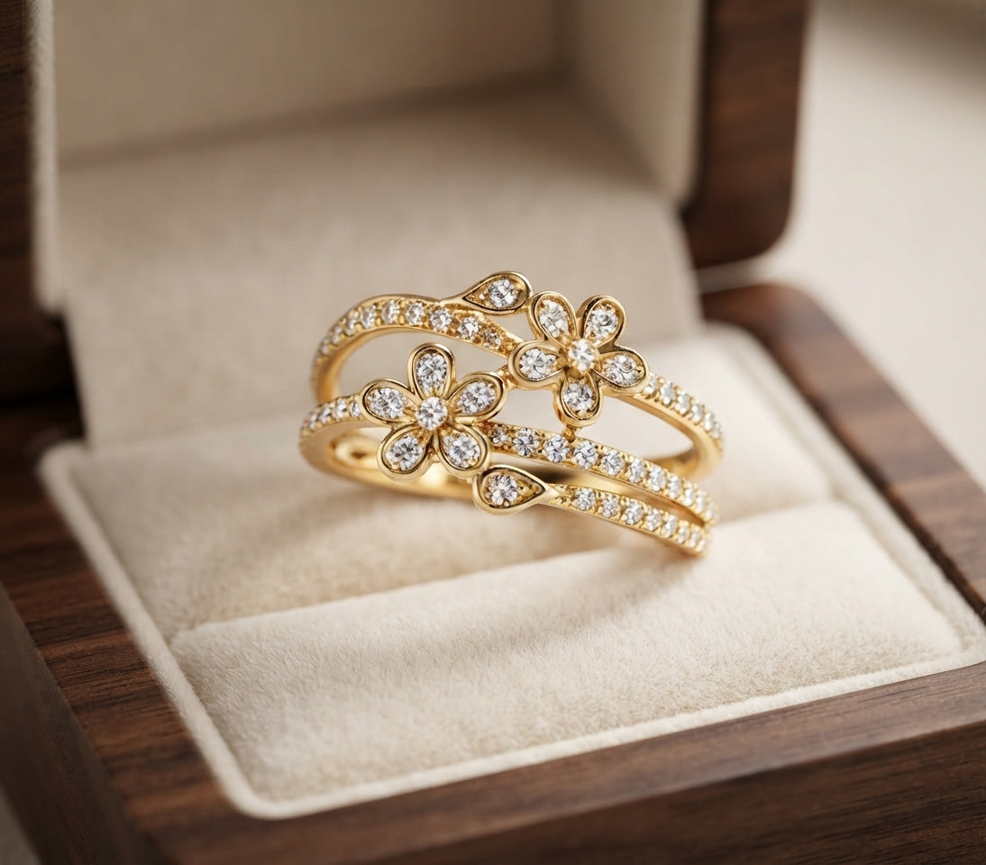 Elegant Sparkling Flower Ring