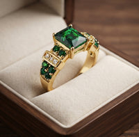Exquisite Emerald Ring