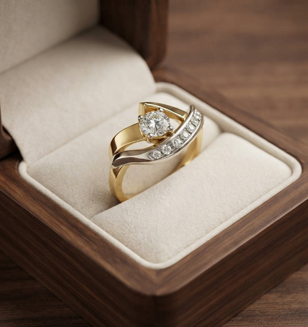 Antique Irregular Gold and Silver Zirconia Ring