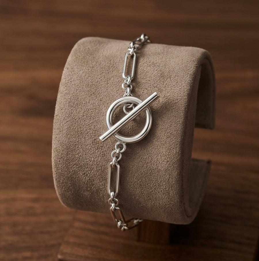Link Bracelet with T-Bar