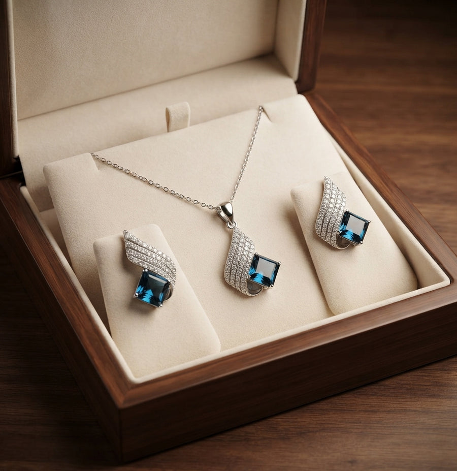 Brienne Solazure Jewelry Set