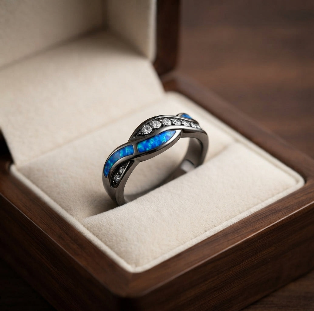 Thessia Lunebray Ring
