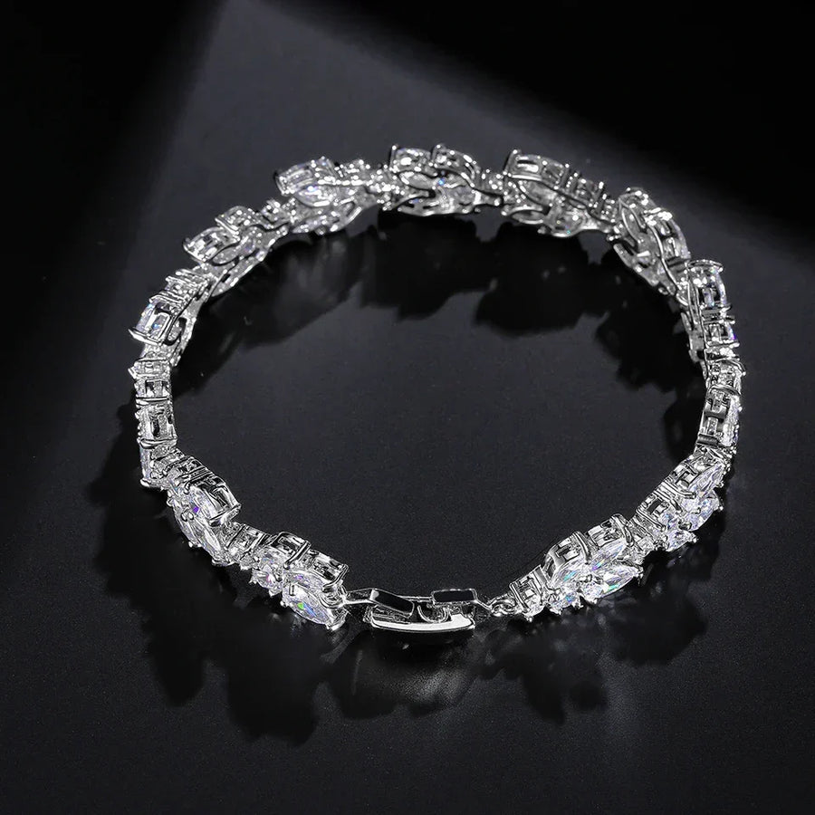 Vintage Sparkling Silver Chain Bracelet